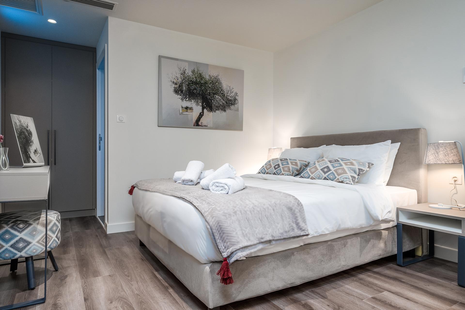 Urban Nest - Suites & Apartments Athena Bagian luar foto