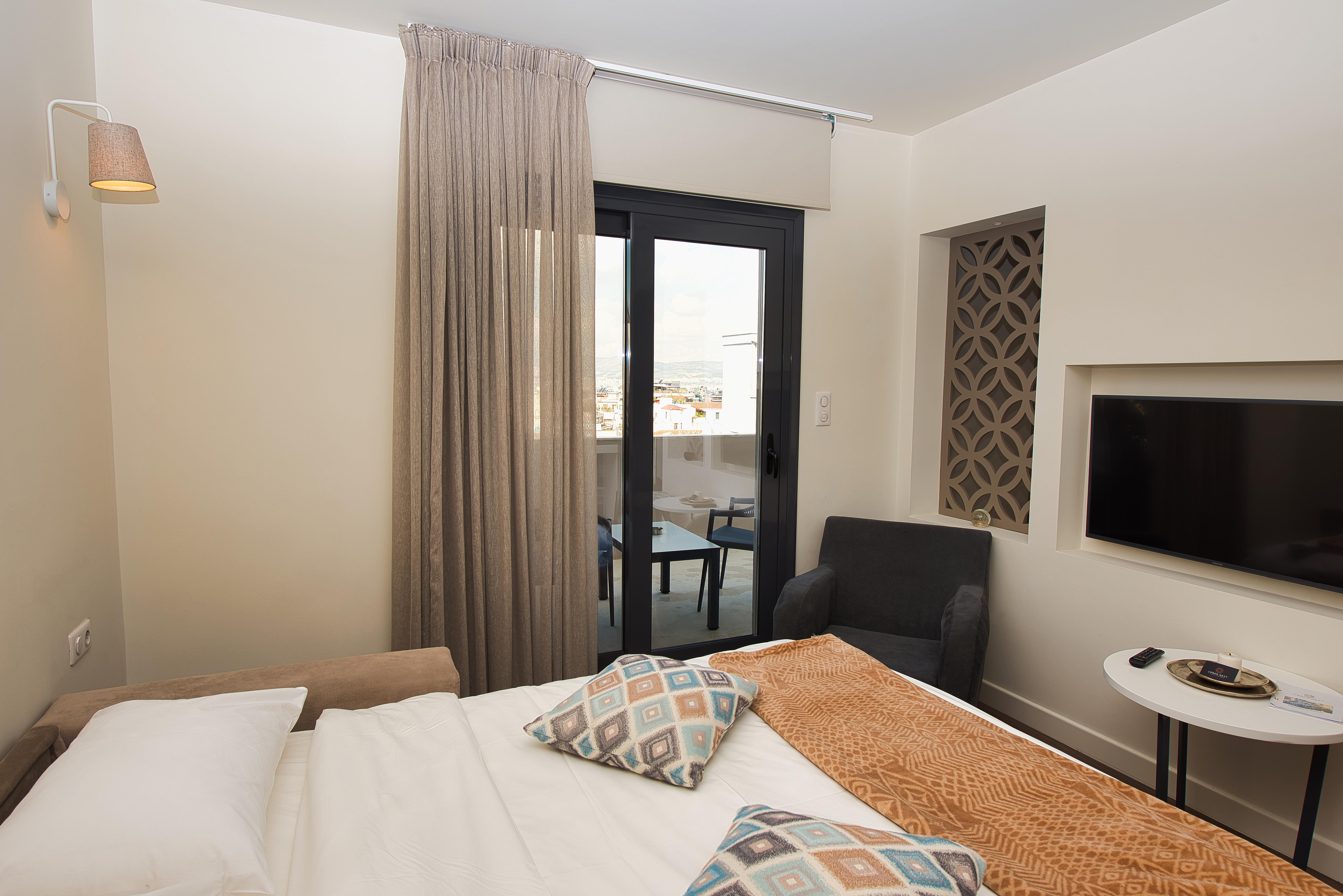 Urban Nest - Suites & Apartments Athena Bagian luar foto