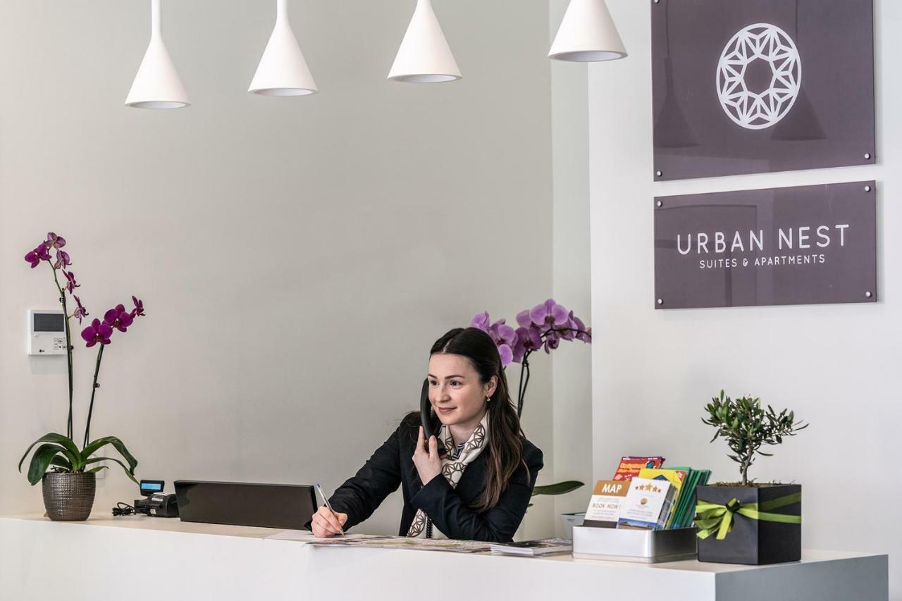 Urban Nest - Suites & Apartments Athena Bagian luar foto